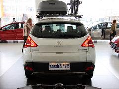 东风标致 1.6T 自动 车辆正后方尾部视角