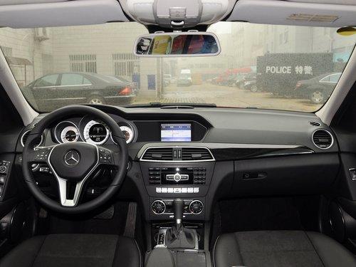 北京奔驰 C260 1.8T AT 中控台整体