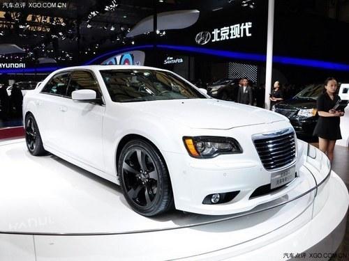 ������ɼ����չ ����˹����2014��300S