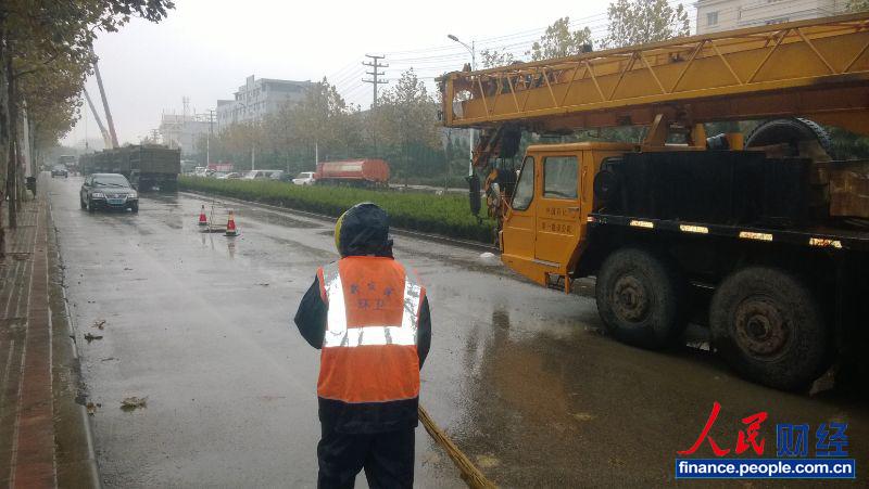 �����������������ɵ�δ�����𡣣���Ӱ ������