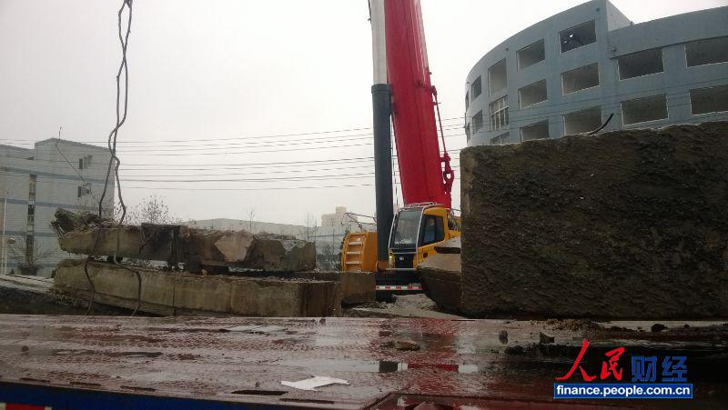 ��������·�������͵����������������顣��͵�������������Ŀǰ����ͣ��������Ӱ ������