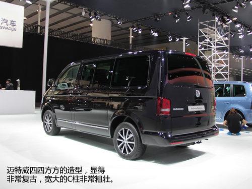 ӵ�к������� ����������������ʵ��