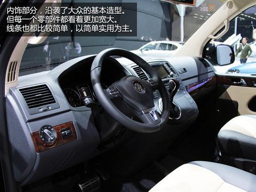 ӵ�к������� ����������������ʵ��