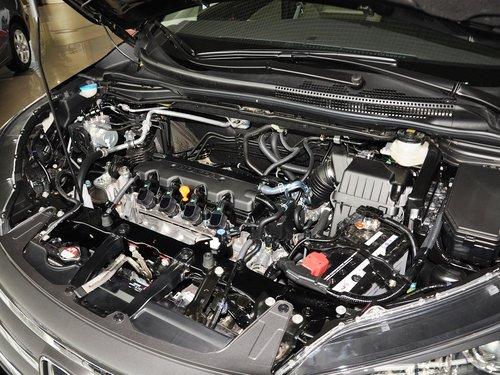 东风本田 2.0l 自动 发动机主体特写