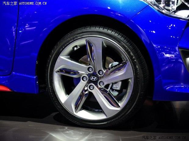 �ִ��ִ�(����)Veloster��˼2014�� Turbo R-Spec