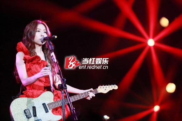 ����ꡰʱ��ĸ衱С�޵�����