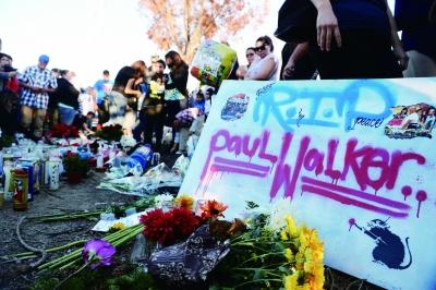 男星保罗·沃克车祸身亡 《速度与激情7》