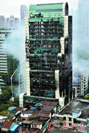 广州起火烂尾楼未通过消防验收 已出租10余年