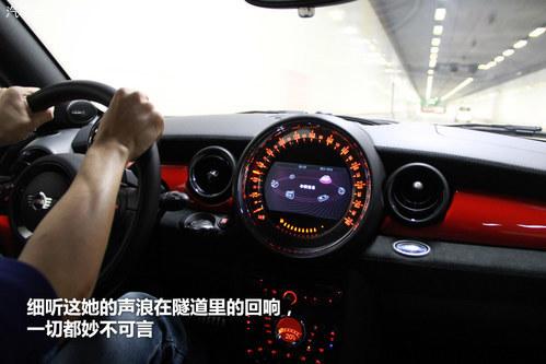 �ռ�սҹ�黳 ��MINI JCW COUPE�Լ���