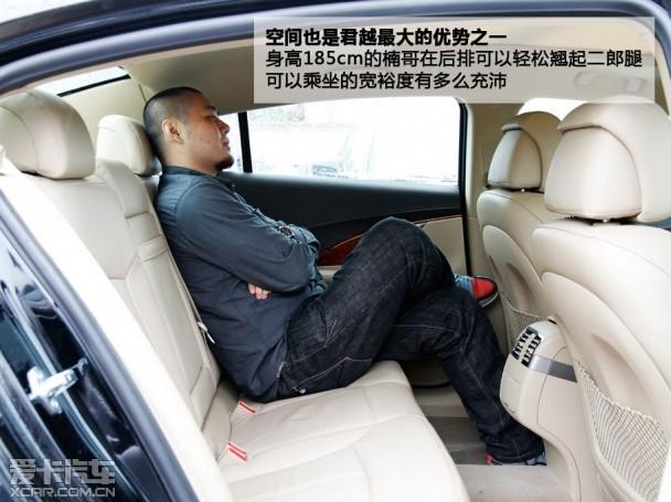 ���Ͼ���