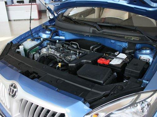 华晨中华 1.5L 手动 发动机主体特写