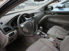 �����ղ� 1.8 XV CVT �п�̨���