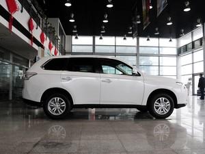 ��������(����)ŷ����(����)2013�� 2.0L �������е����� 5��