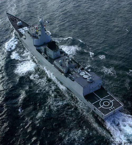 ����ͼ���й�052C�͵������𽢡�