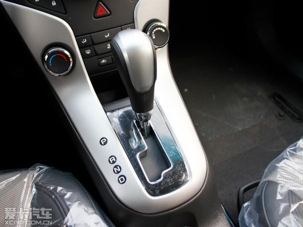 �Ϻ�ͨ��ѩ����2013���³������