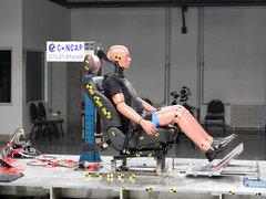 ��Ϊ���� 2013��C-NCAP���������ͳɼ�