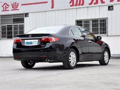 东风本田 2.0L 自动 车辆右侧尾部视角