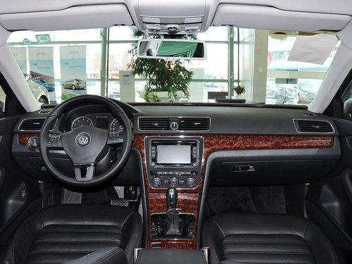 上海大众 帕萨特 2.0TSI DSG 中控台整体
