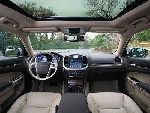 克莱斯勒(进口) 全新克莱斯勒300C 3.6L AT