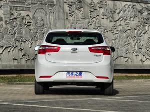 起亚东风悦达起亚起亚K22012款 两厢 1.6L AT Premium纪念版