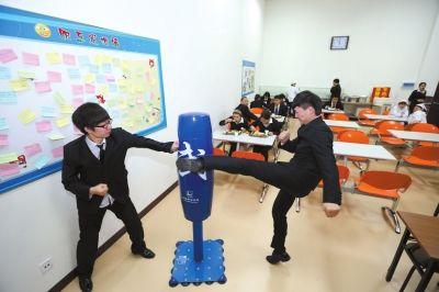 ����Ա������ʱ������ȭ����������