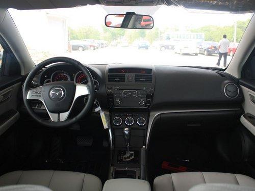 一汽马自达 睿翼 2.0 AT 中控台整体