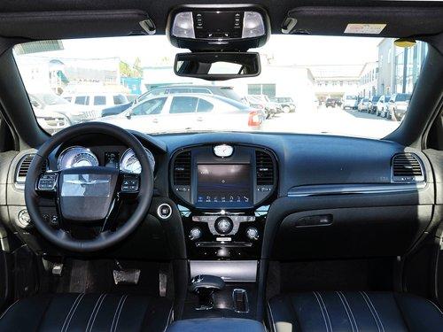 克莱斯勒(进口) 3.6L 自动 中控台整体