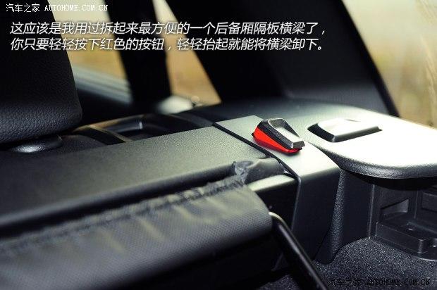 ��������(����)����3ϵ(����)2013�� 328i M�˶��� ���а�