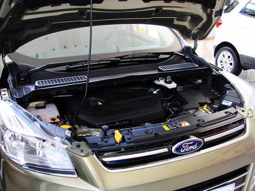 长安福特 1.6T 自动 发动机局部特写