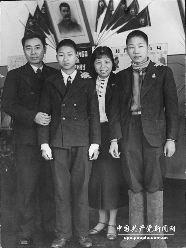 ��ӱ�����ܶ�����ë��Ӣ����һ����ë���ࣨ�������ڹ��ʶ�ͯԺ�ĺ�Ӱ