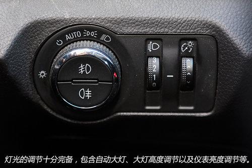 Ŀ������Ⱥ�� �Լ�ѩ������³���Ʊ���