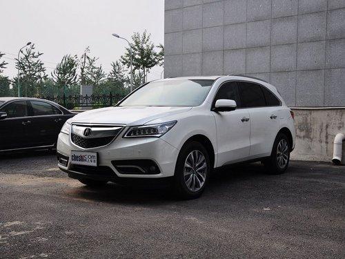 讴歌 3.5L 车辆左前45度视角