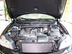 沃尔沃(进口) 2.5T 自动 发动机局部特写