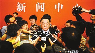 �й滮ί����������˵�����в��ĸ����������˿�����������Ӱ/�������� ����