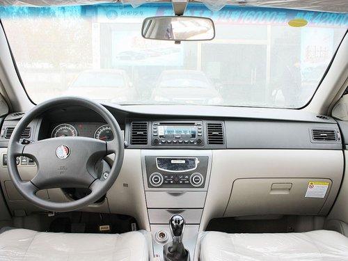 吉利英伦 1.5 手动 中控台整体