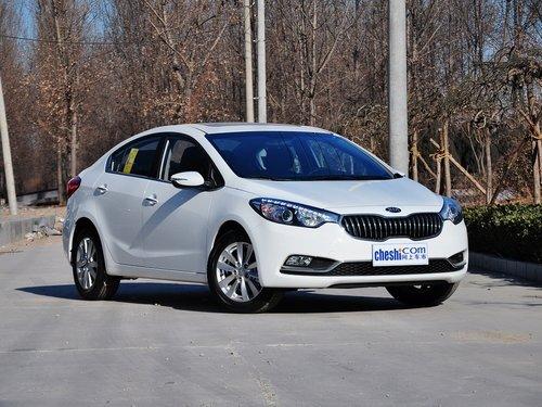 东风悦达起亚 1.6L 手动 车辆右侧45度角