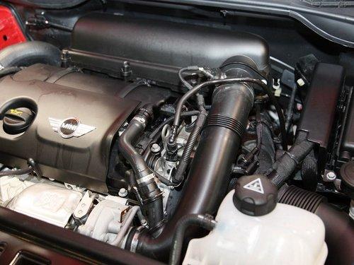 mini 1.6t 自动 发动机主体特写