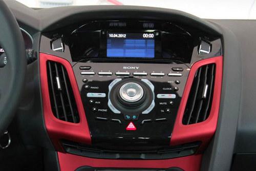 ����MG5 PK ����˹ ˭���ʺϹ������