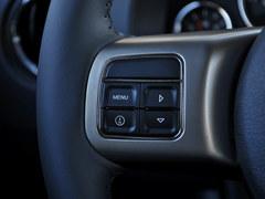 复古造型 承袭经典 试驾Jeep新自由客