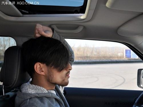 复古造型 承袭经典 试驾Jeep新自由客