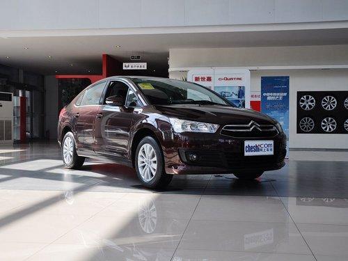 东风雪铁龙 三厢 1.6L 手动 车辆右侧45度角