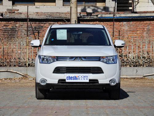 三菱(进口) 2.0L CVT 车头正面视角