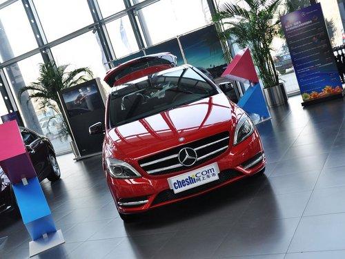 奔驰(进口) B200 1.6T AT