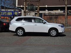 三菱(进口) 2.0L CVT 车辆正右侧