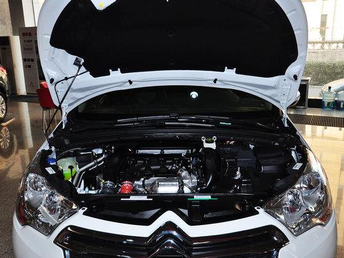 东风雪铁龙 1.6THP 自动 发动机局部特写