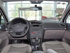 东风雪铁龙 1.6L 手动 中控台整体