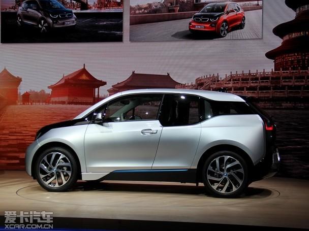 ����i3����