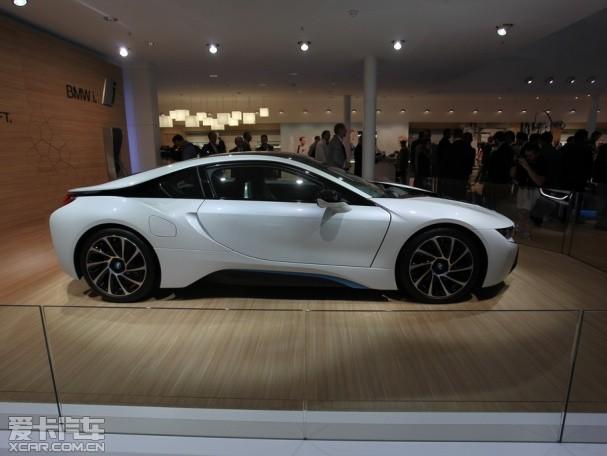 ����i8��չʵ��