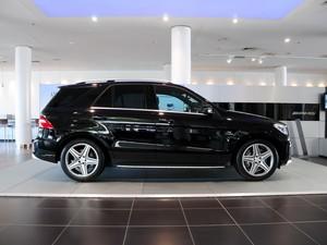 ���۱���AMG����M��AMG2012�� ML63 AMG
