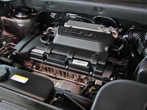 东风悦达起亚 狮跑 2.0L AT